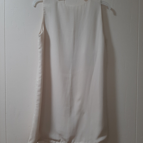 Sleeveless blouse - Picture 6 of 7